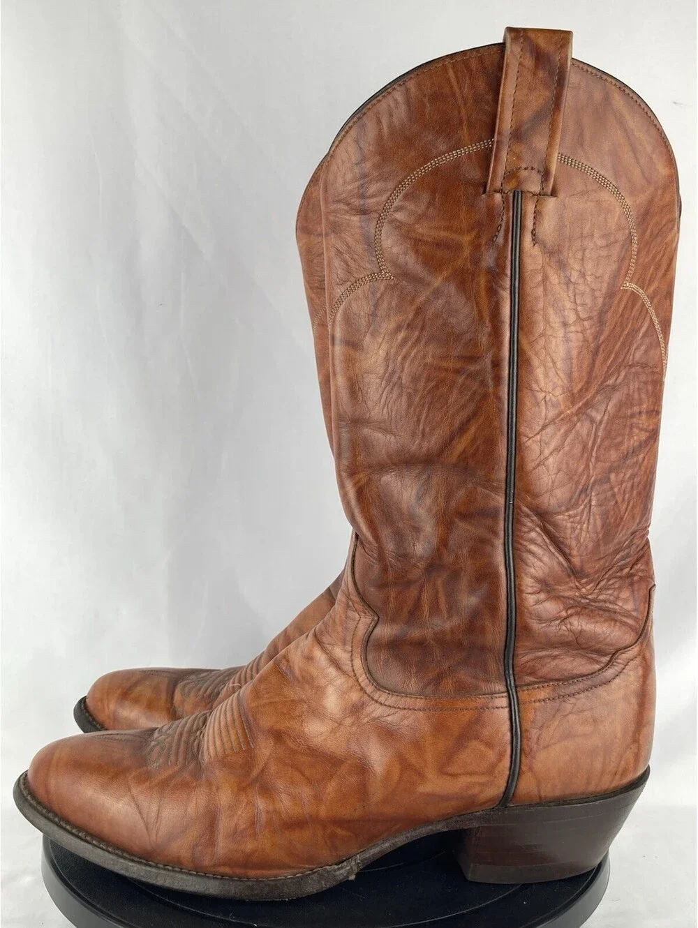 Vintage Men’s 9.5 Tony Lama 5084 Cowboy Boots Cognac Brown Leather USA Made